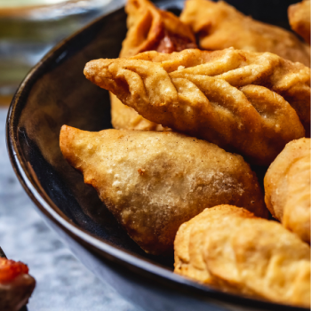 momos
